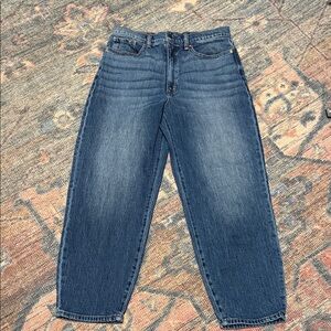 Evereve Classic Blue Straight Leg Jeans